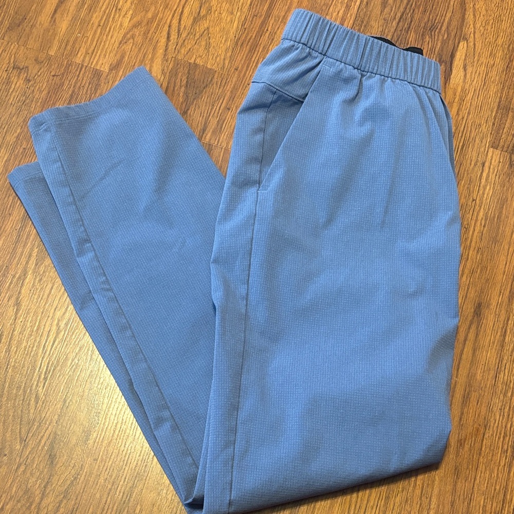 Lululemon straight leg pants